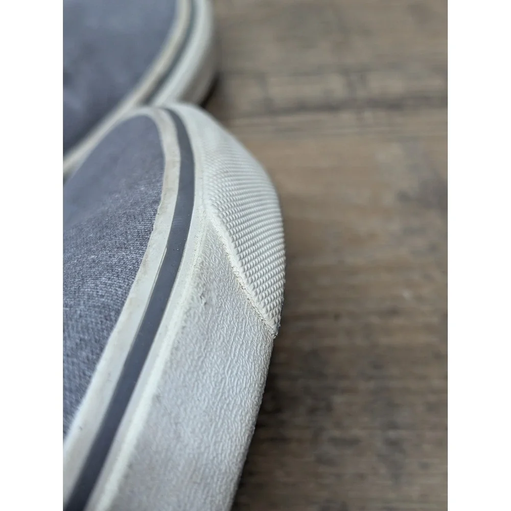 Vans Classic Slip-On Skate Shoes Unisex Size 9.5W / 8M‎ Gray Casual Style